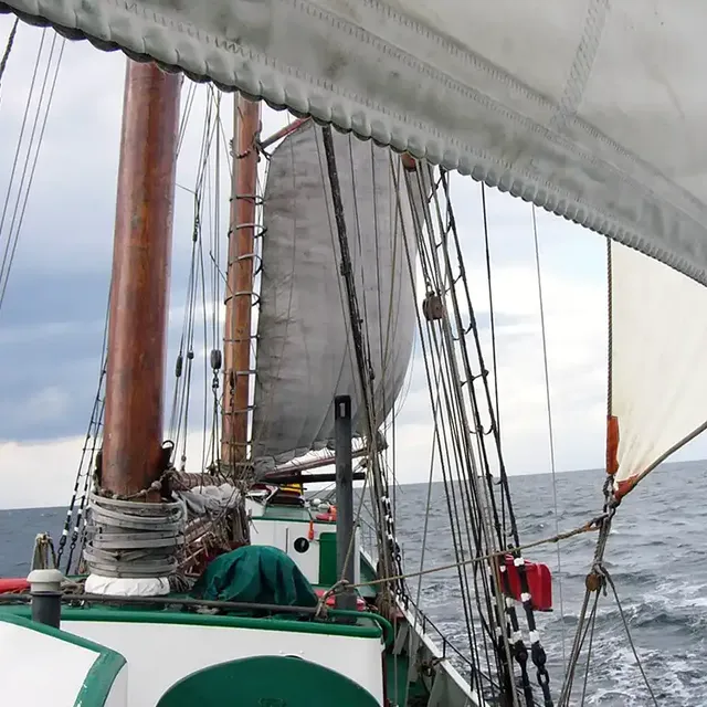 Unter Segeln Richtung Estland